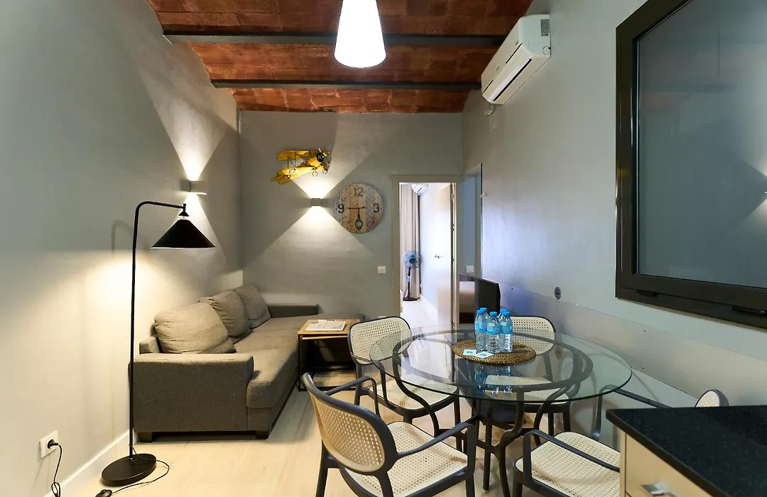 Fira Apartments By Gaiarooms-1